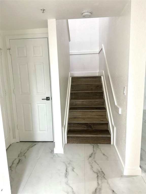 Cypress Pointe At Coral S - Residential