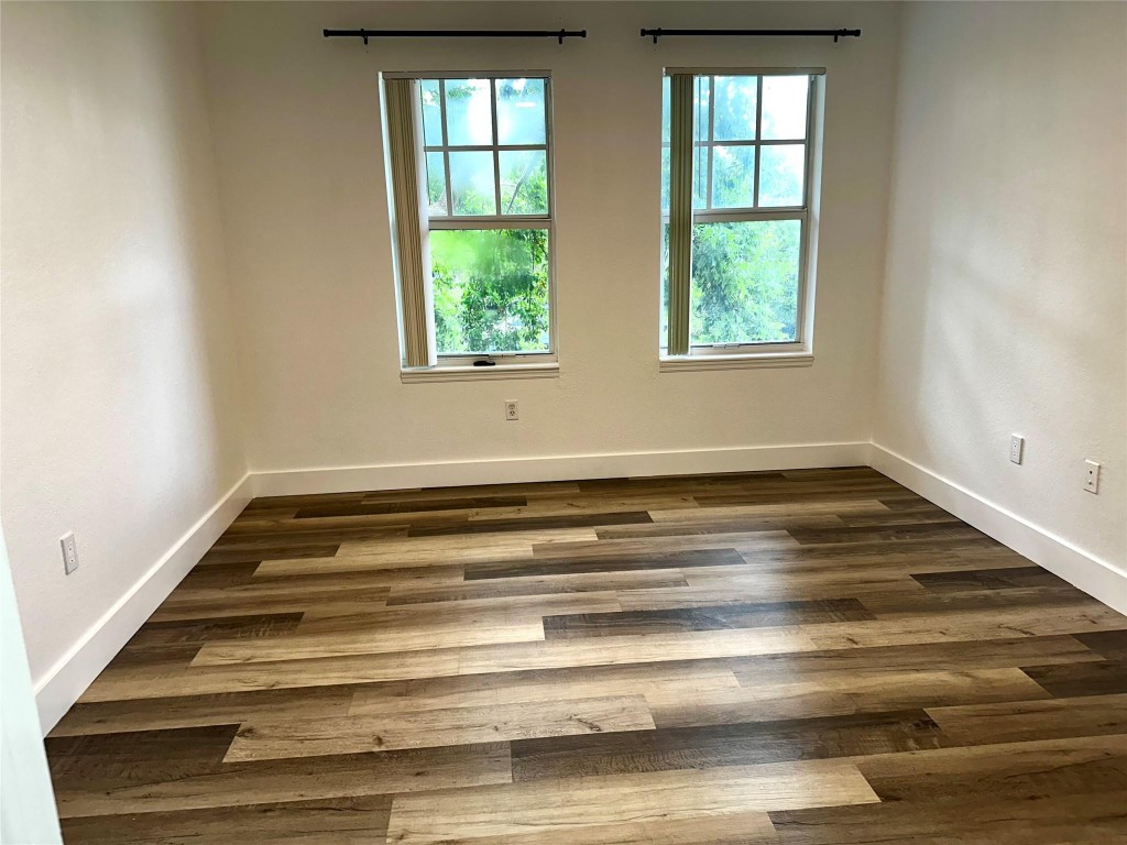 Cypress Pointe At Coral S - Residential