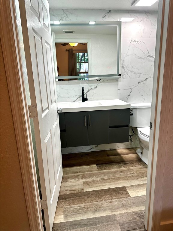 Cypress Pointe At Coral S - Residential