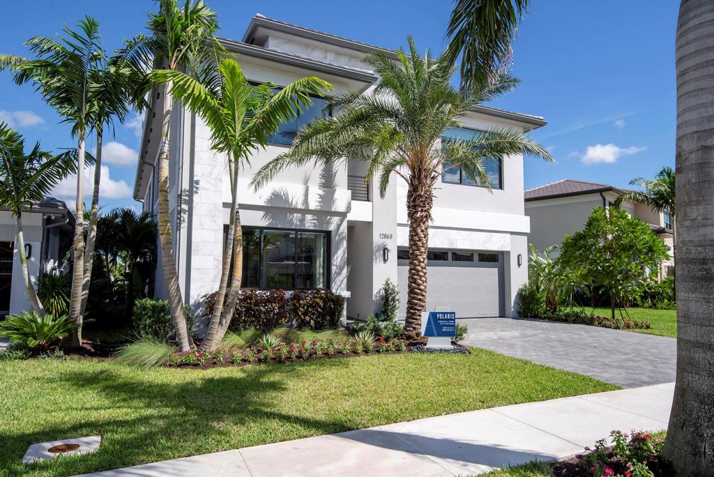 Photo of 10005 Bird Watch Way, Palm Beach Gardens, FL 33412 (MLS # R11028147)