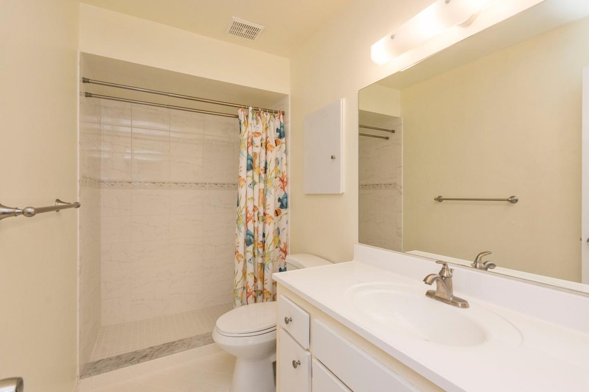 VILLAGES OF WOODLAKE 1 - Residential