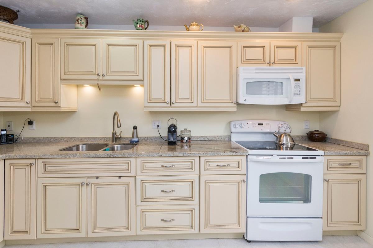 VILLAGES OF WOODLAKE 1 - Residential