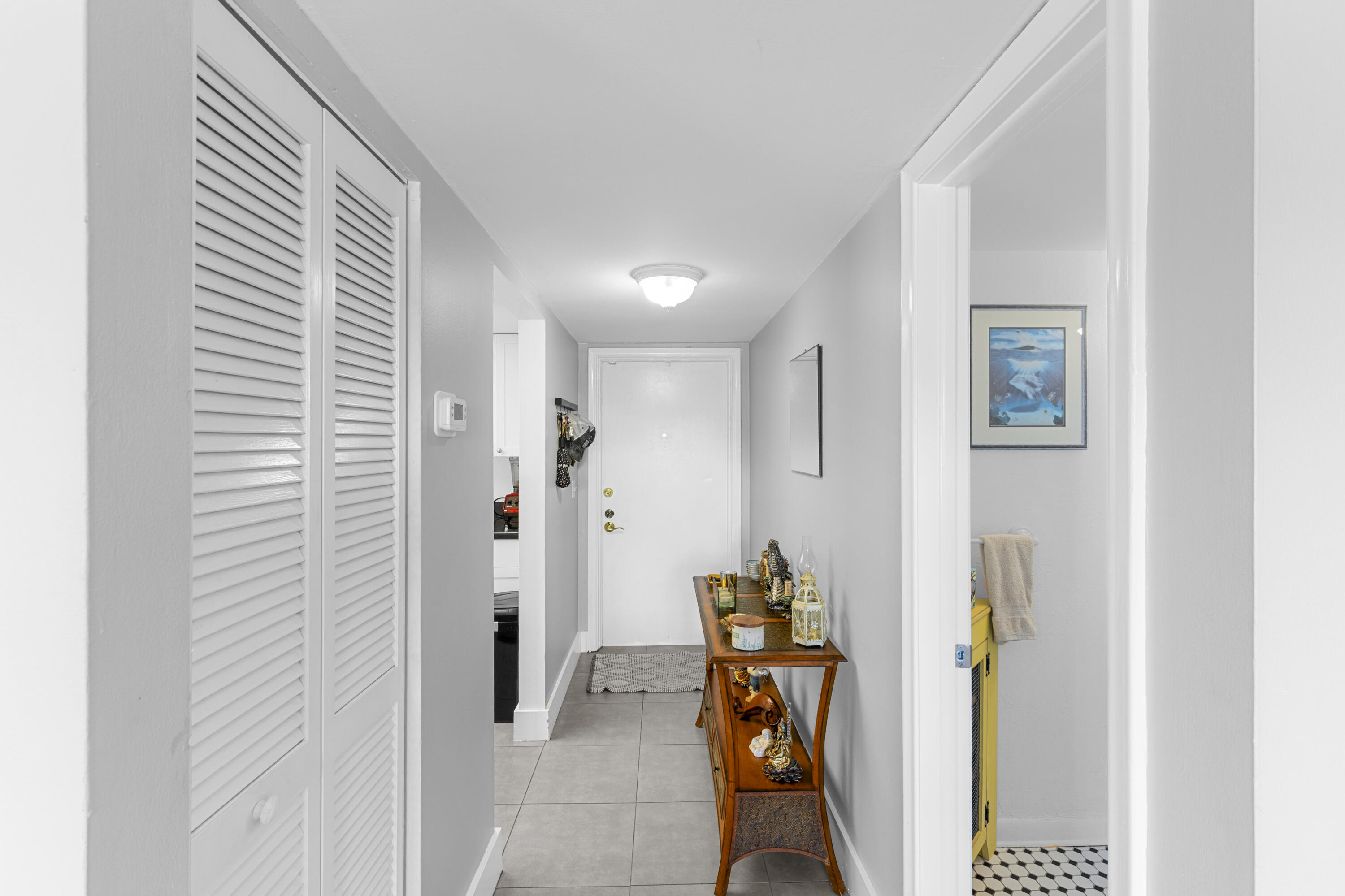 LAS OLAS MANOR 2 CONDO - Residential