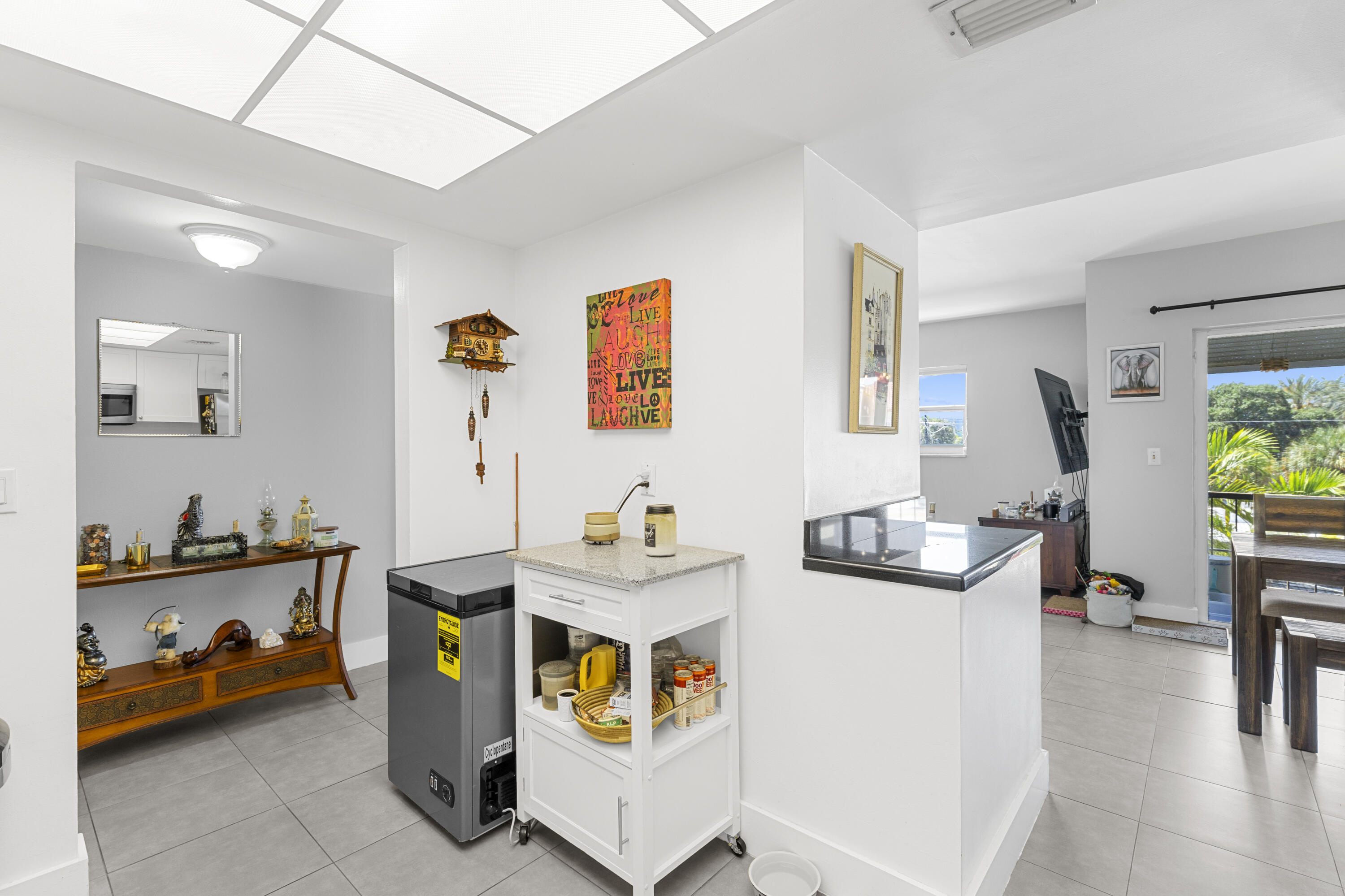 LAS OLAS MANOR 2 CONDO - Residential