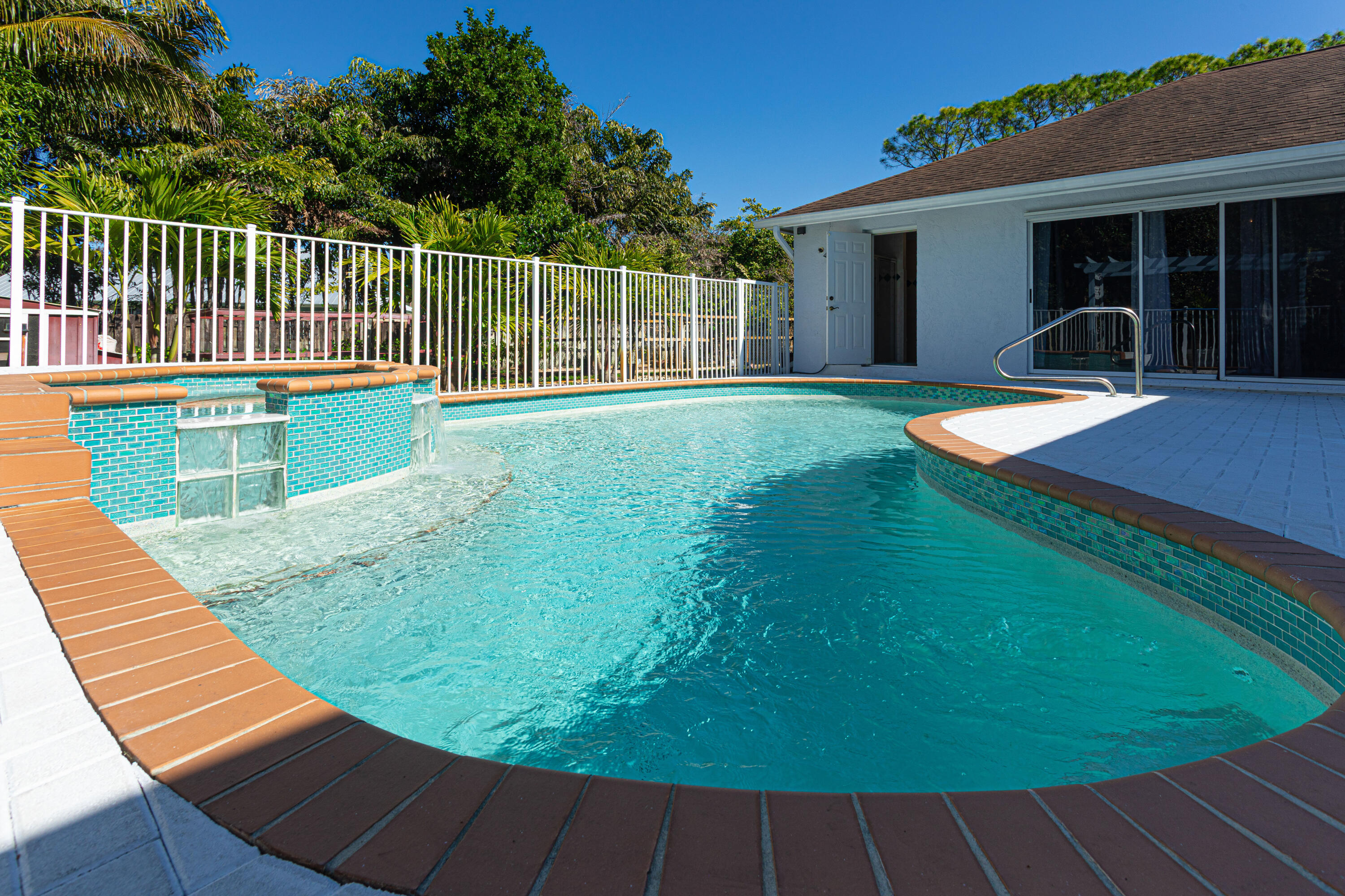 PALM BEACH RANCHETTES - Residential