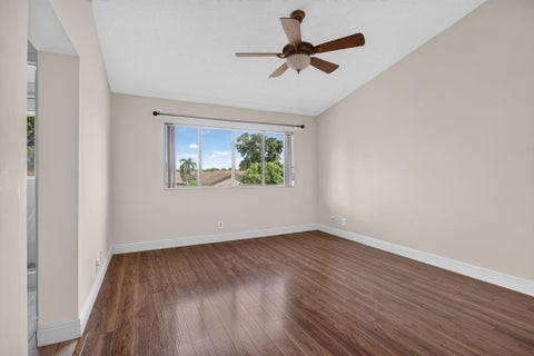 Tiny photo for 2047 DISCOVERY Circle E, Deerfield Beach, FL 33442 (MLS # B26086360)