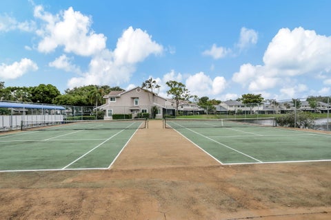 Tiny photo for 2047 DISCOVERY Circle E, Deerfield Beach, FL 33442 (MLS # B26086360)