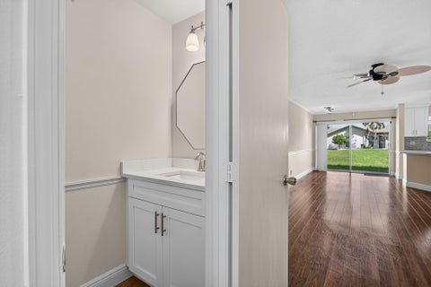 Tiny photo for 2047 DISCOVERY Circle E, Deerfield Beach, FL 33442 (MLS # B26086360)
