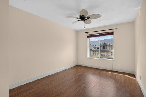 Tiny photo for 2047 DISCOVERY Circle E, Deerfield Beach, FL 33442 (MLS # B26086360)