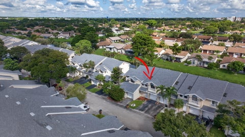 Tiny photo for 2047 DISCOVERY Circle E, Deerfield Beach, FL 33442 (MLS # B26086360)