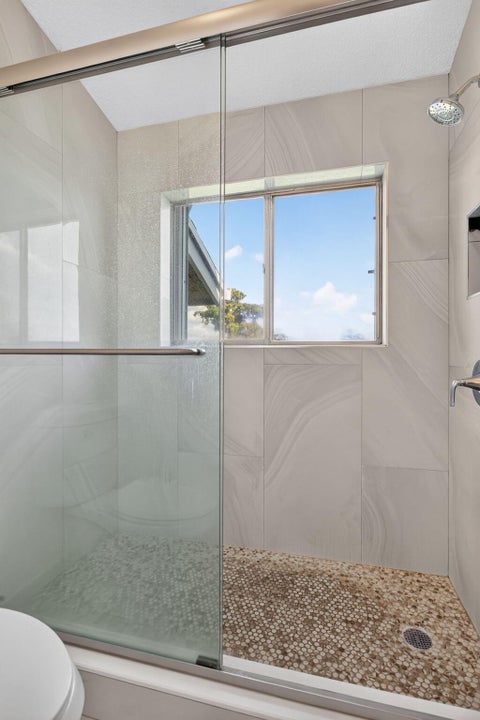 Tiny photo for 2047 DISCOVERY Circle E, Deerfield Beach, FL 33442 (MLS # B26086360)
