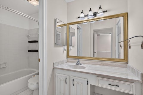Tiny photo for 2047 DISCOVERY Circle E, Deerfield Beach, FL 33442 (MLS # B26086360)