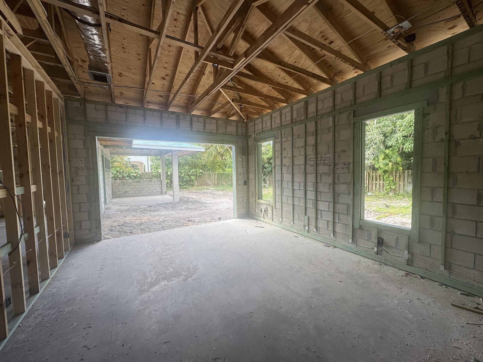 HIGH POINT - Residential