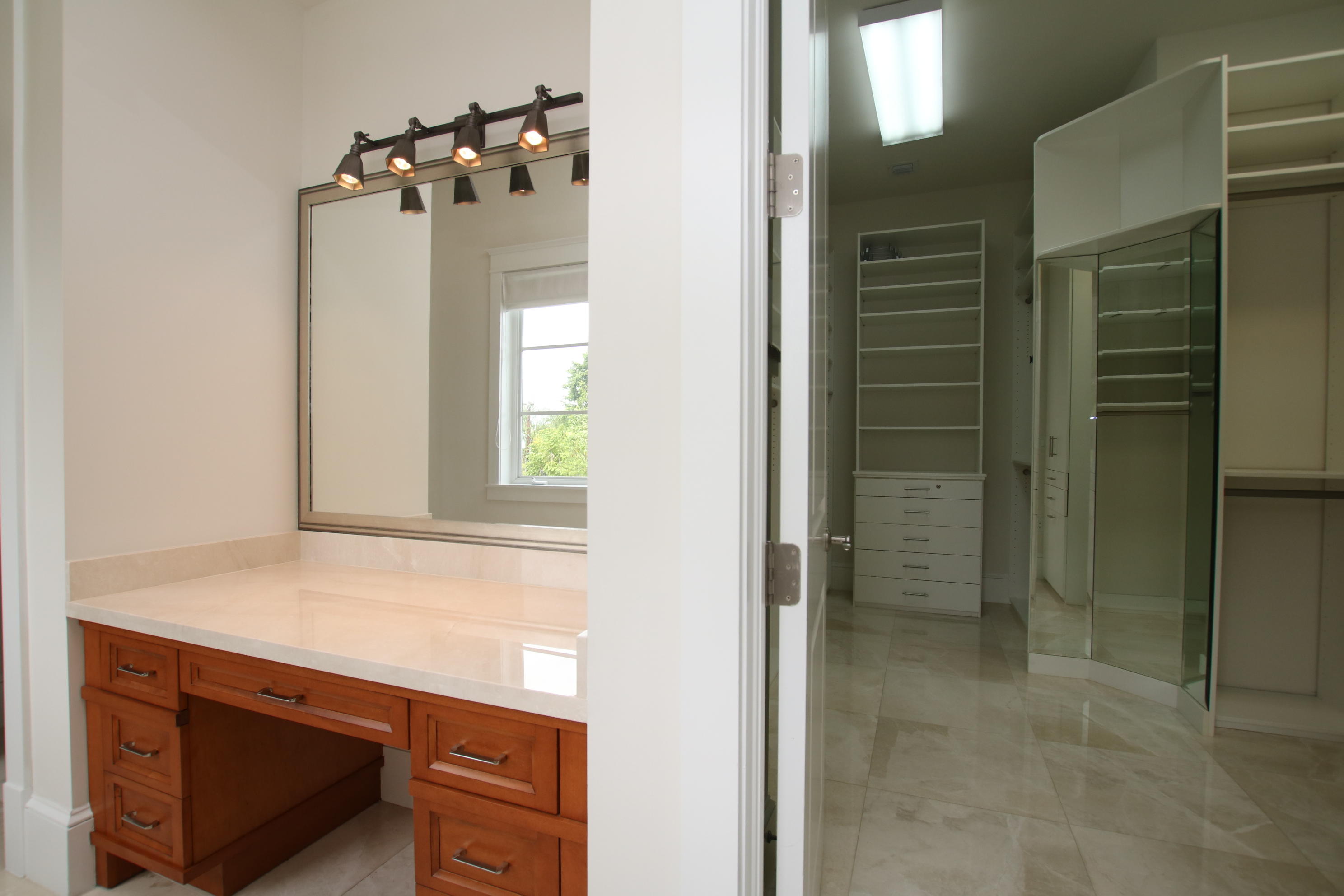 BRUCE-LAURIE SUB - Residential