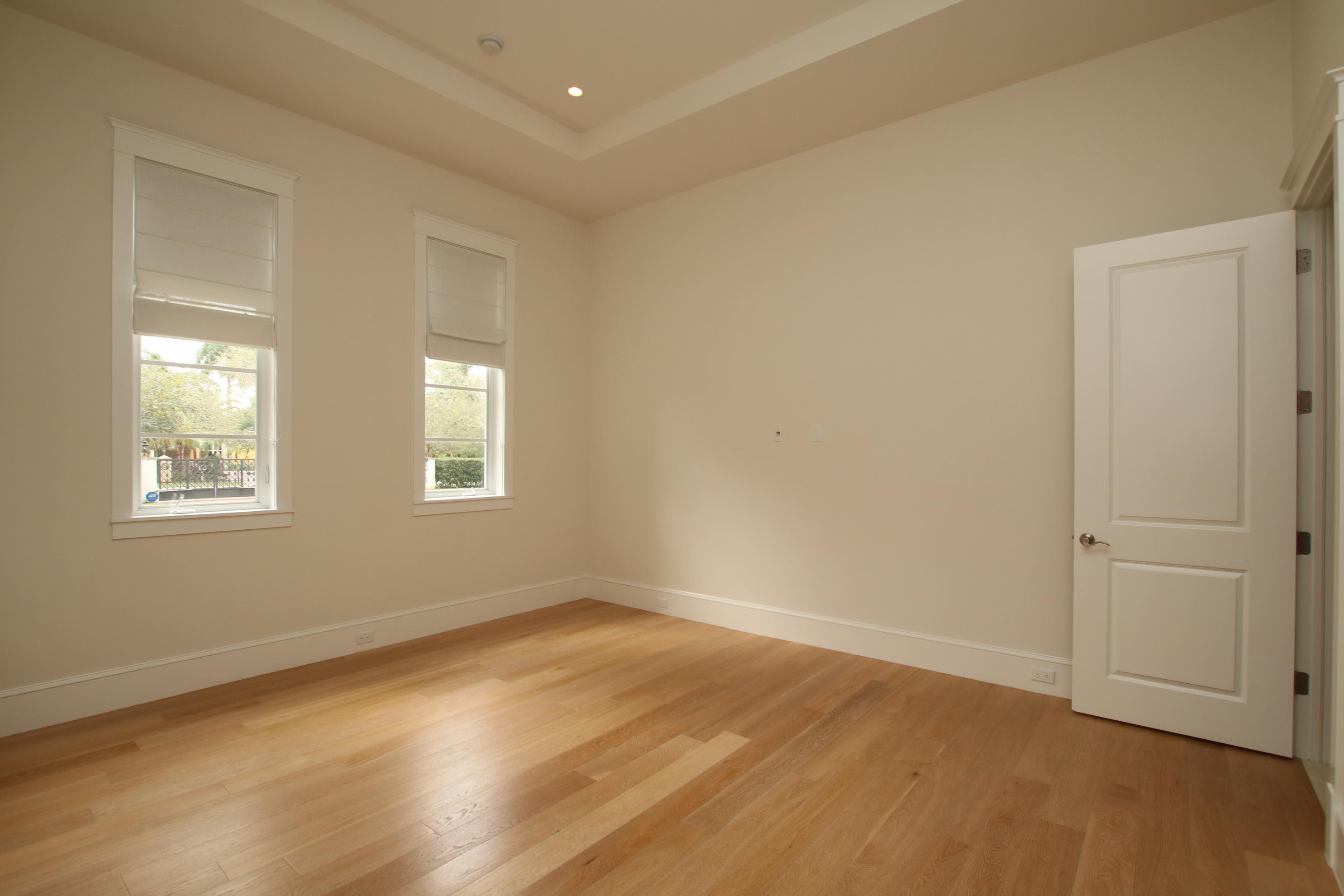 BRUCE-LAURIE SUB - Residential