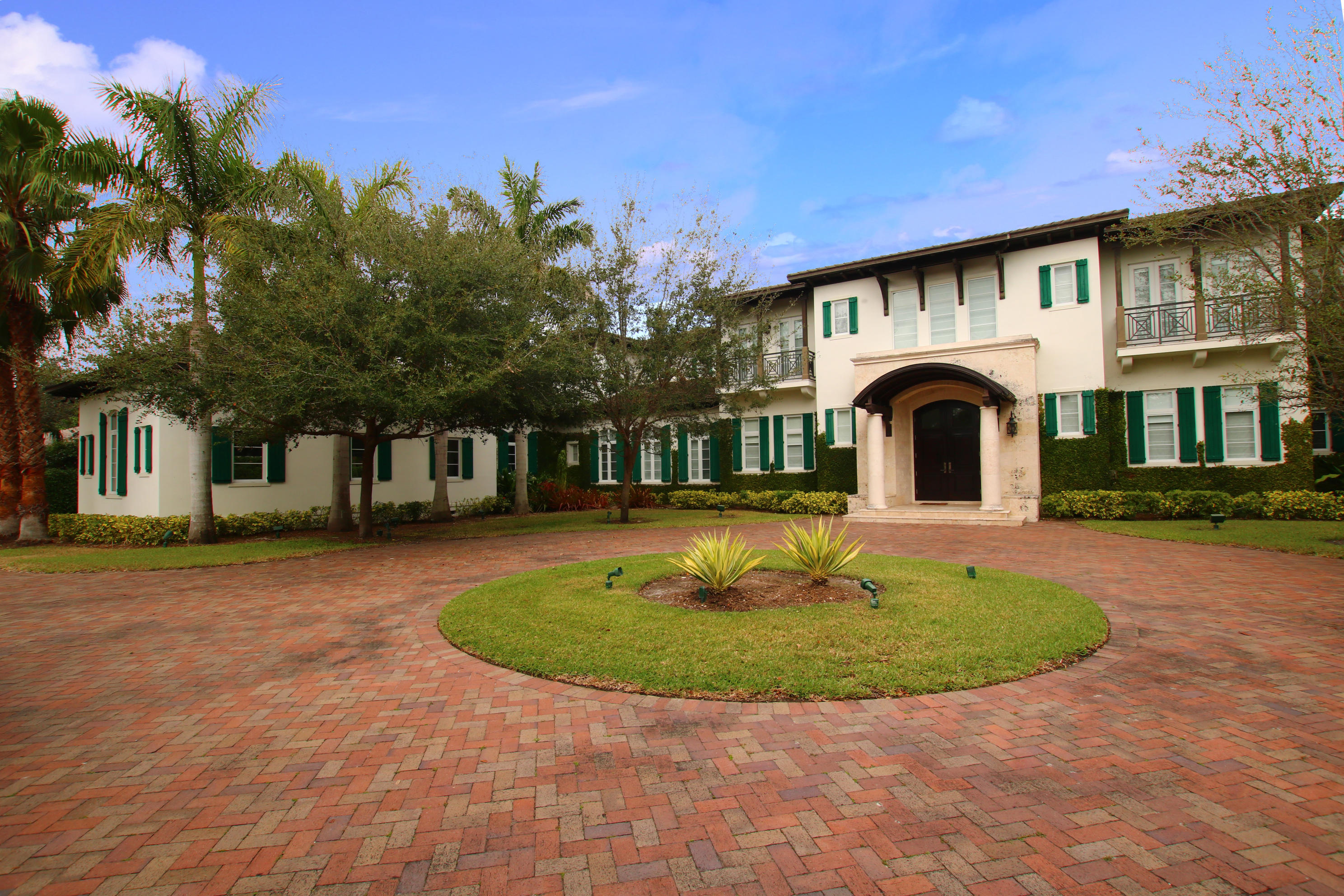 BRUCE-LAURIE SUB - Residential