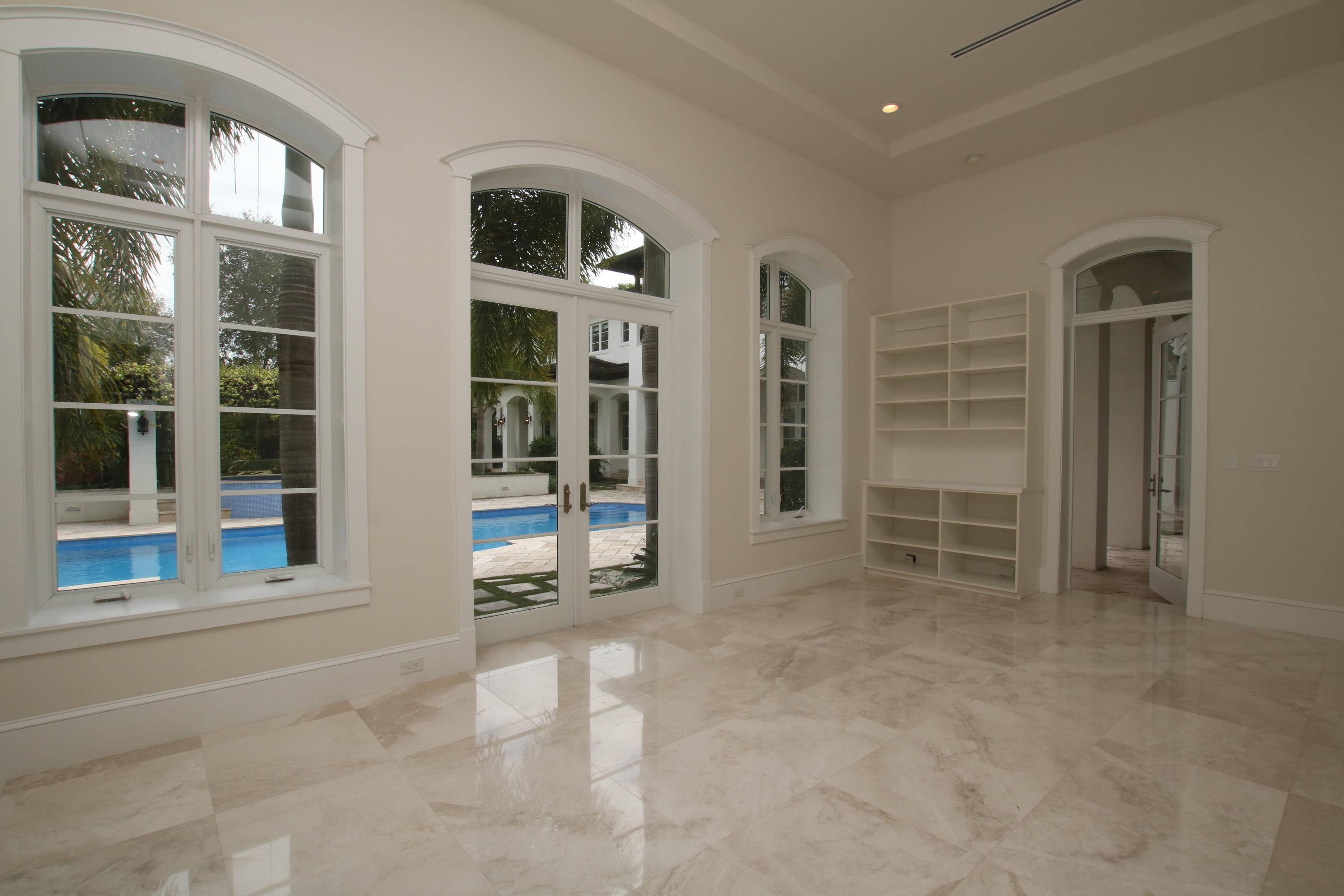 BRUCE-LAURIE SUB - Residential