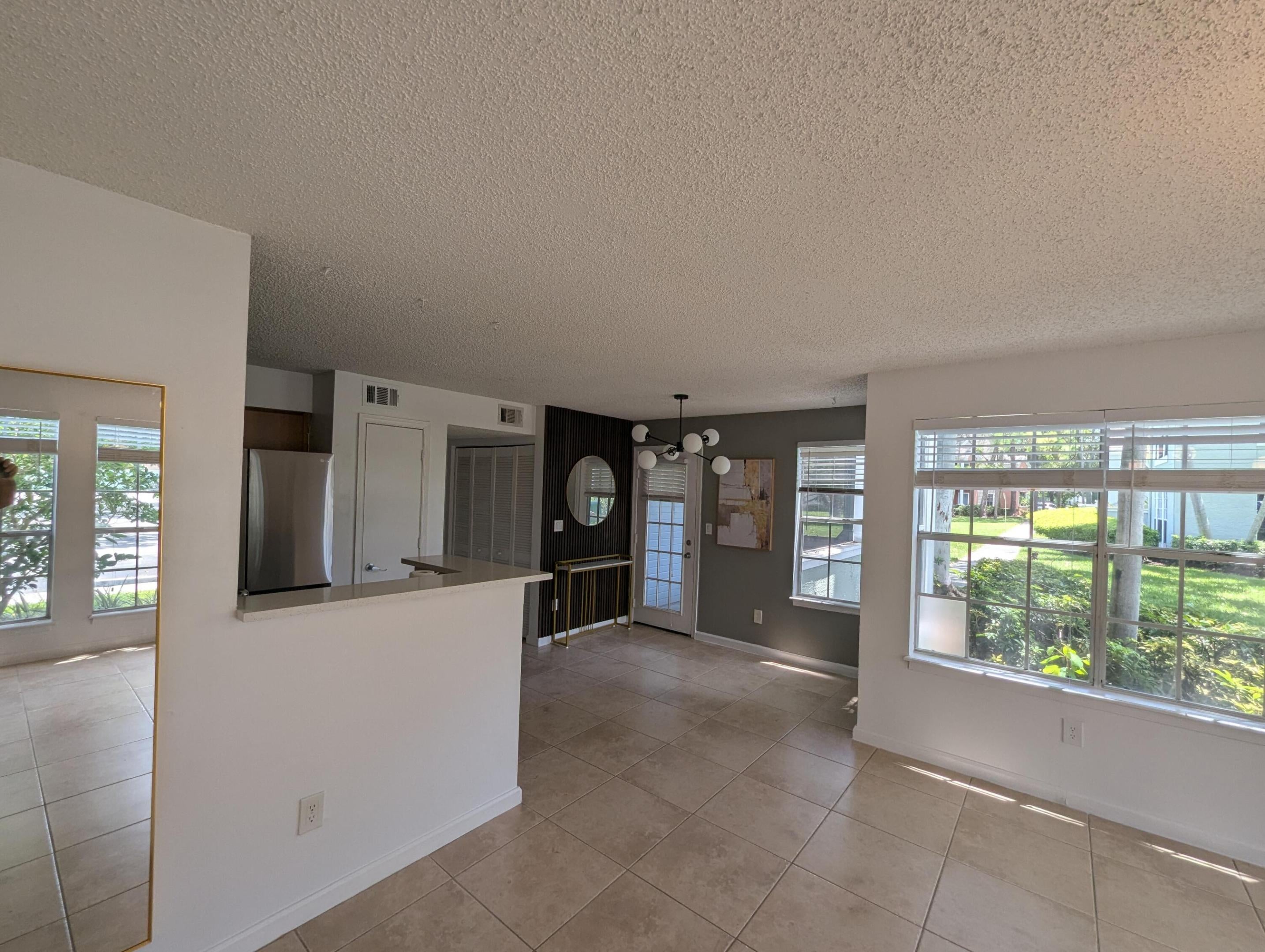 1215 CRYSTAL Way G