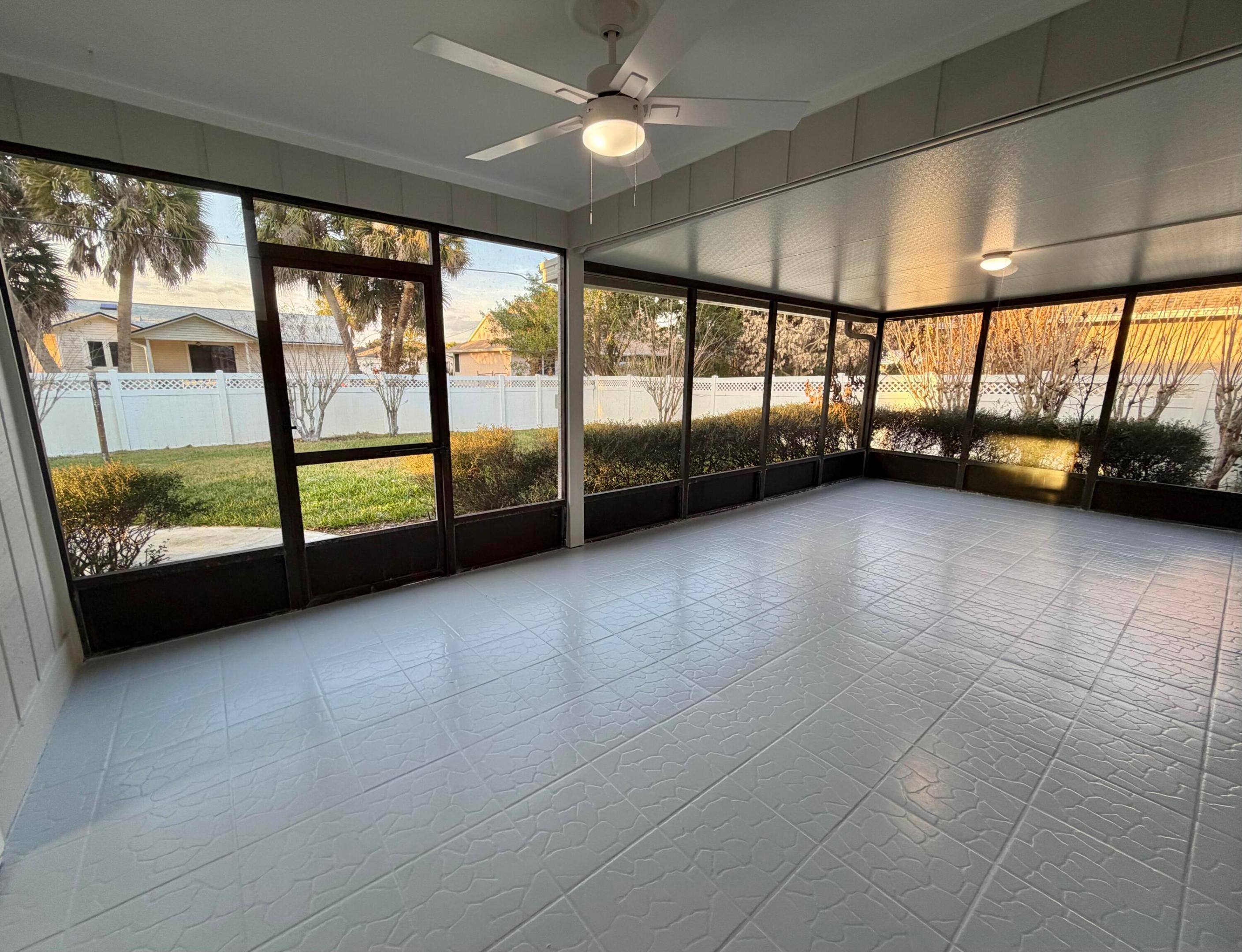 SEBASTIAN HIGHLANDS UNIT 11 - Residential