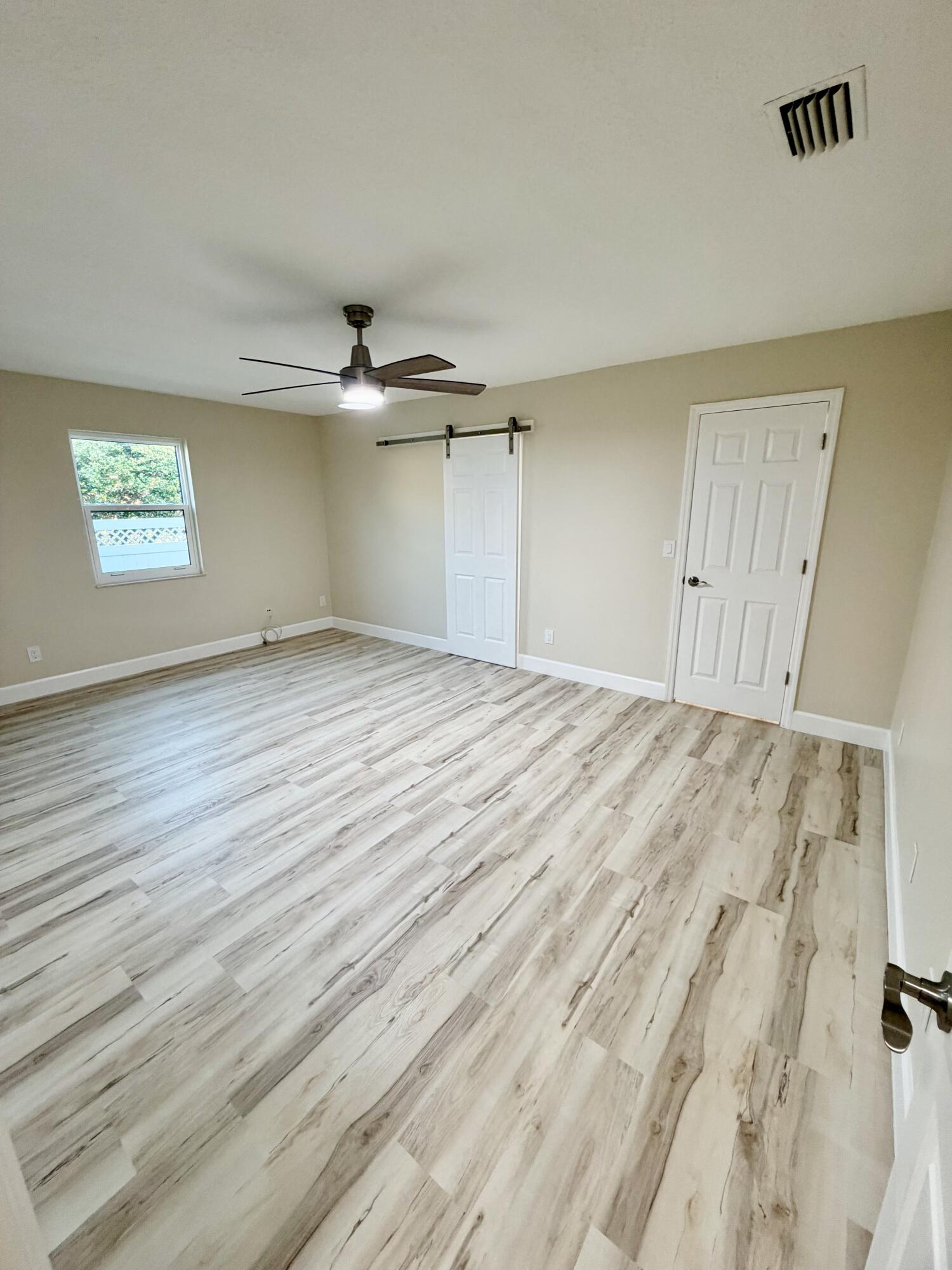 SEBASTIAN HIGHLANDS UNIT 11 - Residential