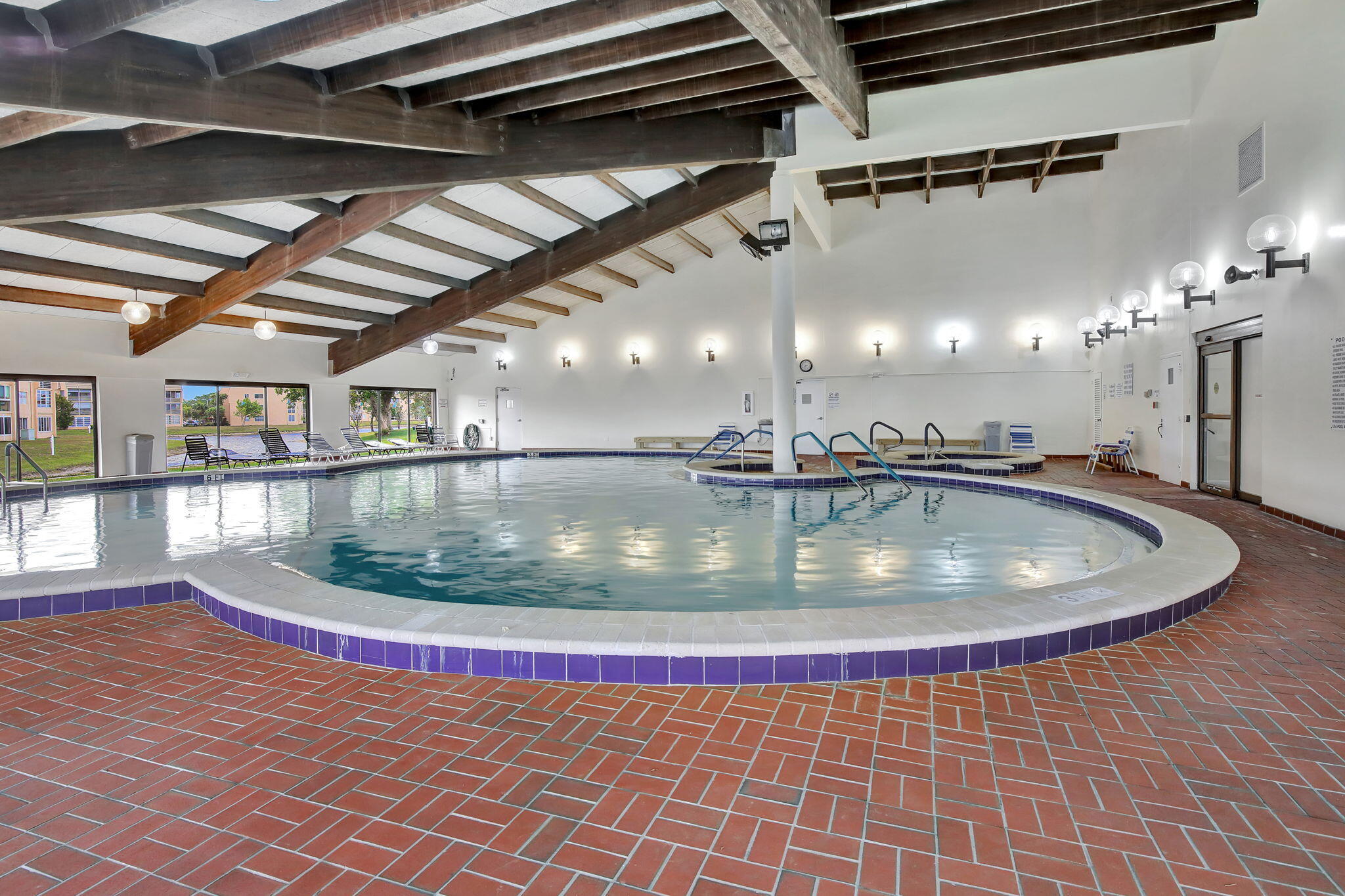 SUNRISE LAKES 108 CONDO - Residential