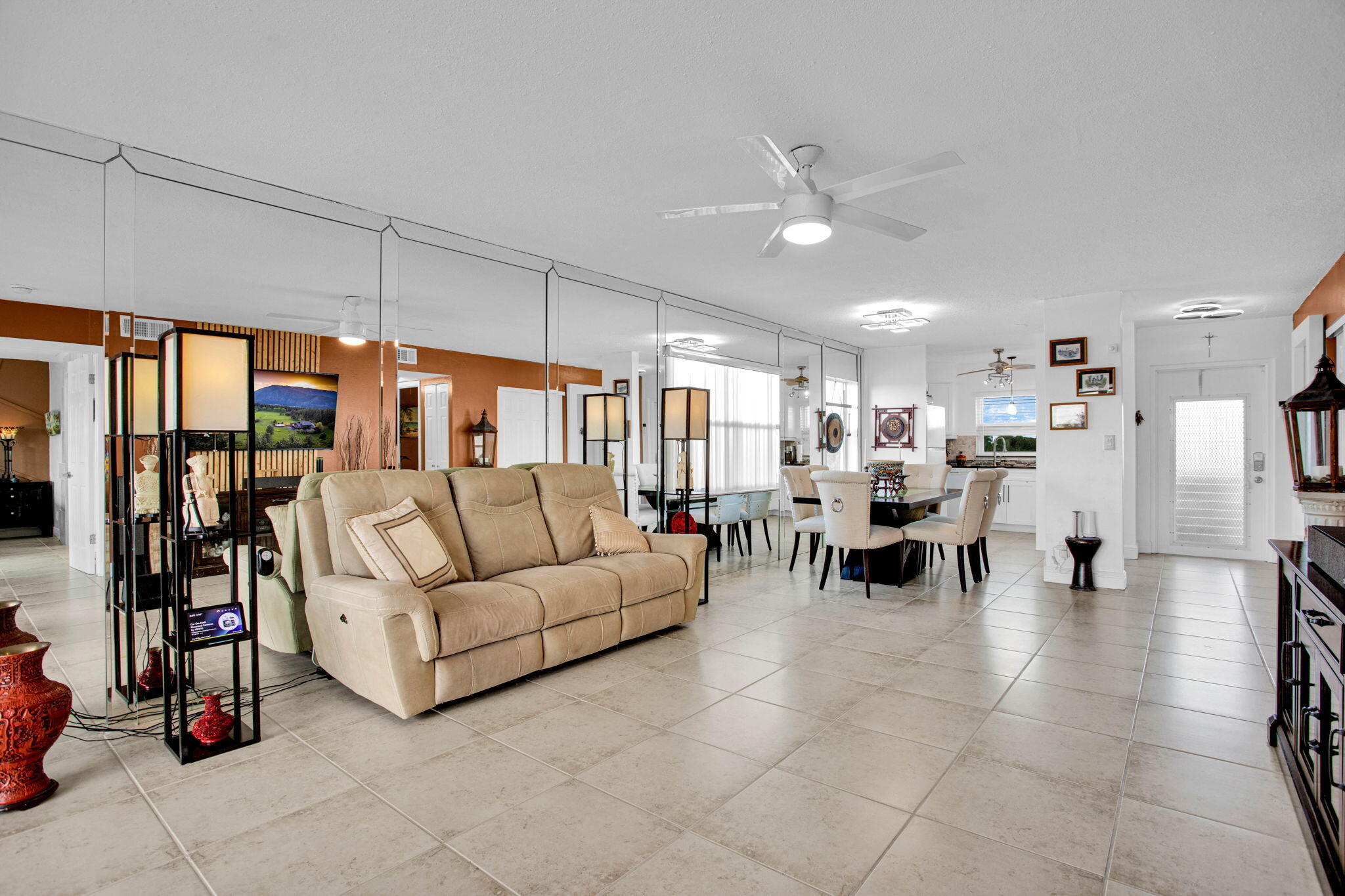 SUNRISE LAKES 108 CONDO - Residential