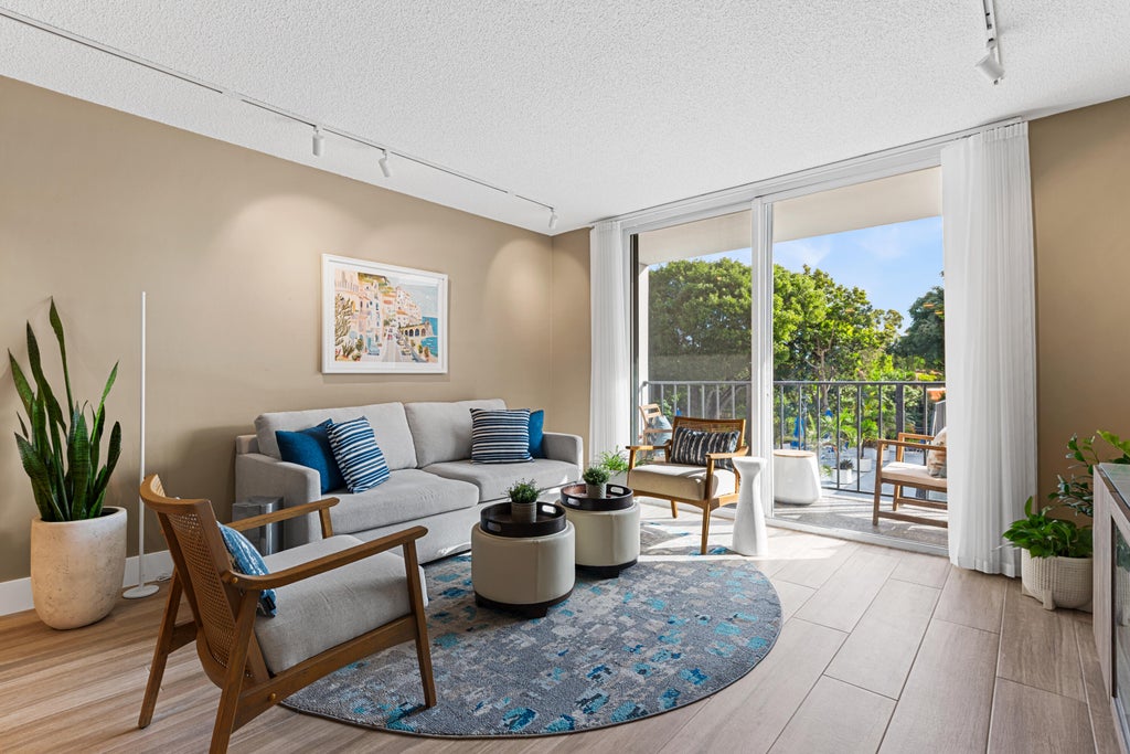 Photo of 1800 N Andrews Ave #2B, Fort Lauderdale, FL 33311 (MLS # B26085720)