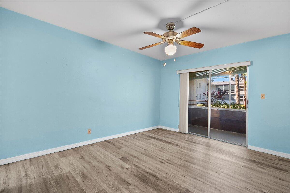 LAKESIDE POINT APT NO 2 COND DECL IN - Residential