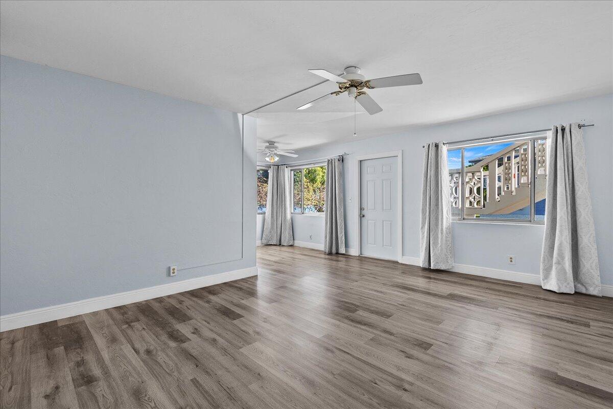 LAKESIDE POINT APT NO 2 COND DECL IN - Residential