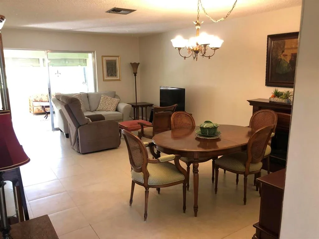 2886 Fernley Dr E Unit 44  