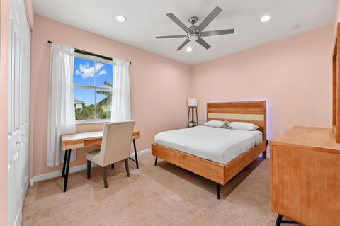 Tiny photo for 2910 Payson Way, Wellington, FL 33414 (MLS # B26013315)