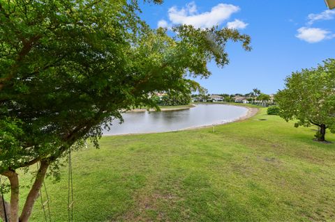 Tiny photo for 2910 Payson Way, Wellington, FL 33414 (MLS # B26013315)