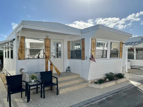 18 Juniper Drive Unit J, Briny Breezes, FL MLS: R11069457