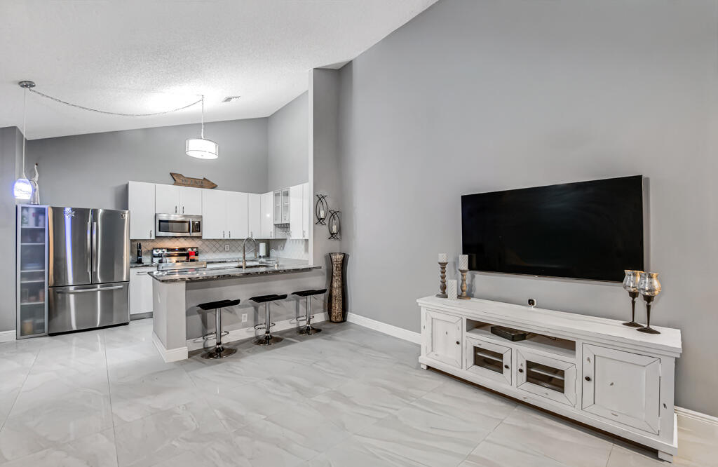 BARRWOOD - Residential