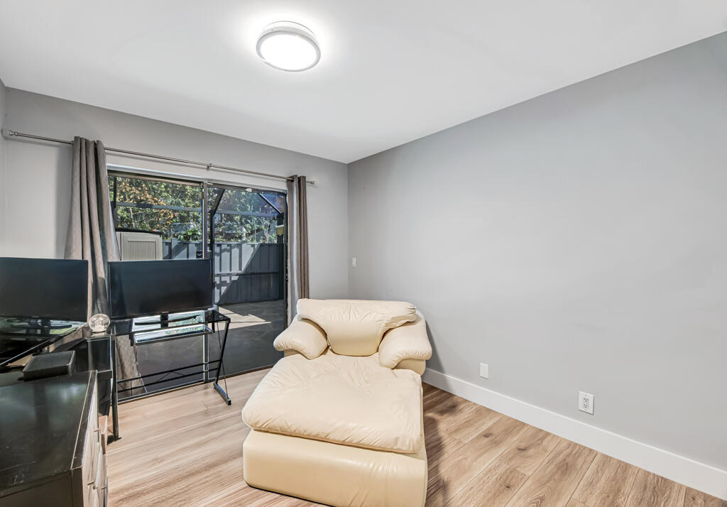 BARRWOOD - Residential