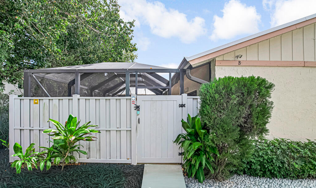 BARRWOOD - Residential