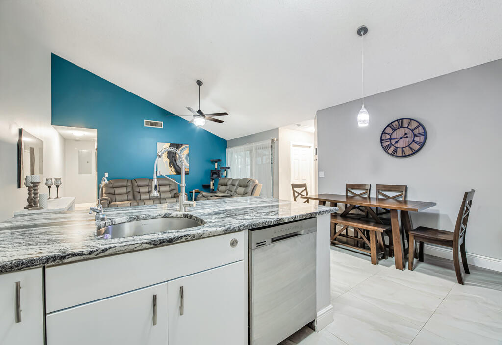 BARRWOOD - Residential