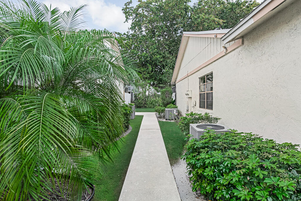 BARRWOOD - Residential