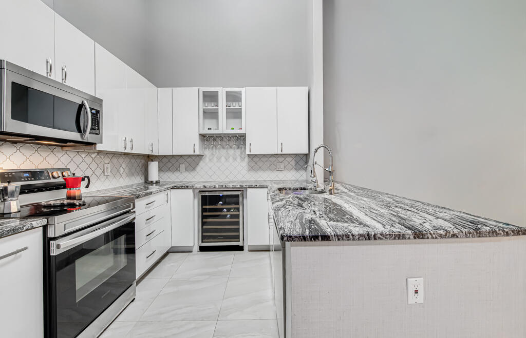 BARRWOOD - Residential