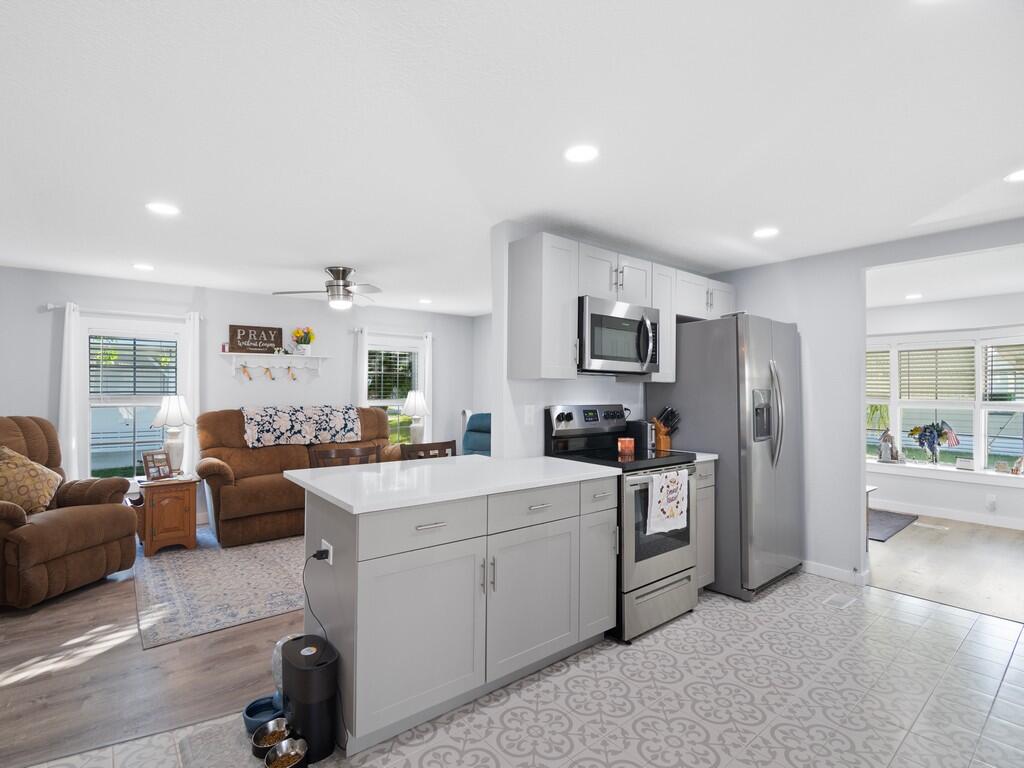 Spanish Lakes Golf Village - Residential