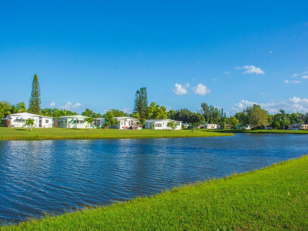 Spanish Lakes Golf Village - Residential