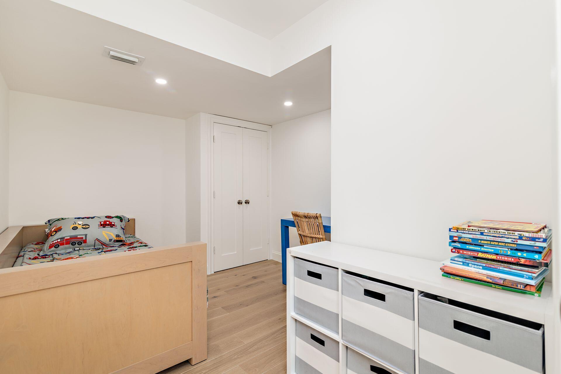 TRES VIDAS OF PALM BEACH - Residential