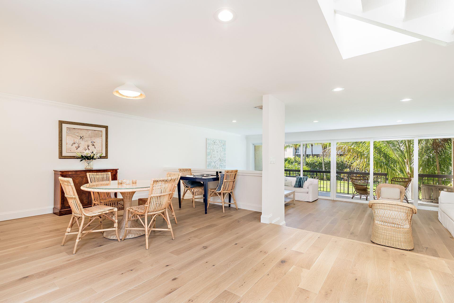 TRES VIDAS OF PALM BEACH - Residential