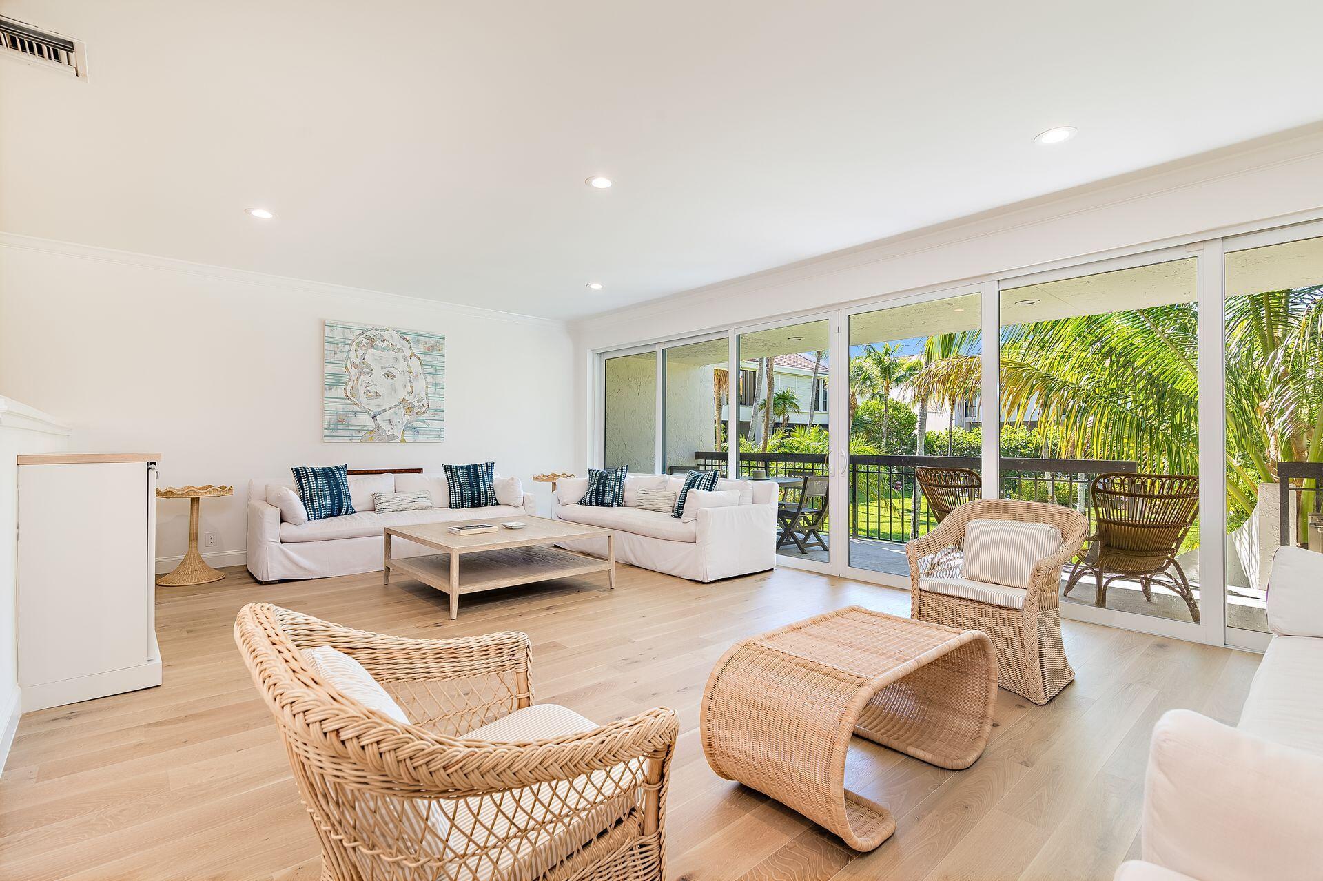 TRES VIDAS OF PALM BEACH - Residential