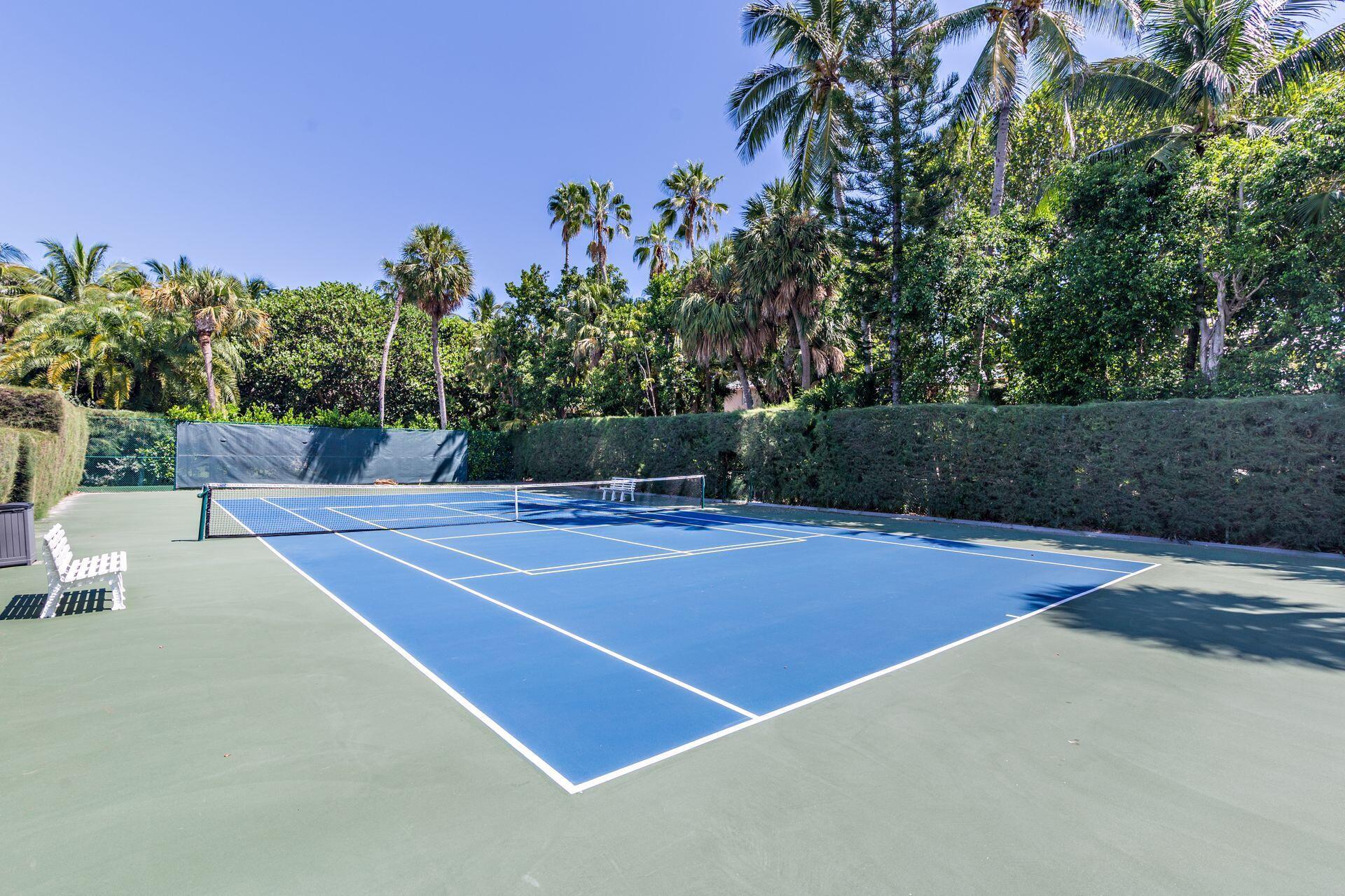 TRES VIDAS OF PALM BEACH - Residential