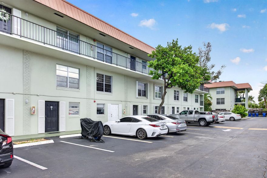 Affordable 2-bedroom, 2-bathroom first-floor condo in the gated Racquet Club community in Oakland Park! Offering approximately 1,000 sq. ft. of living space, presents an excellent opportunity for buyers looking to personalize and add value. Sold as-is, this solid concrete-built home is full of potential—perfect for investors or anyone seeking an affordable space to make their own.  Ideally located just minutes from I-95, commuting is quick and convenient. Enjoy a walkable neighborhood with shops, restaurants, and everyday conveniences nearby. Community amenities include a pool, tennis courts, gym, and on-site laundry facilities, all within a secure, gated setting. This property offers a great combination of value, location, and opportunity in the vibrant Oakland Park/Wilton Manors area.