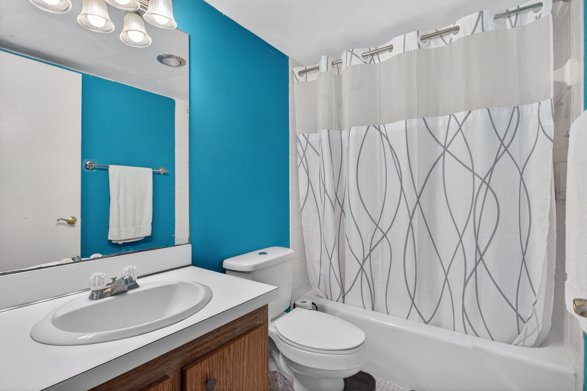 RACQUET CLUB - Residential