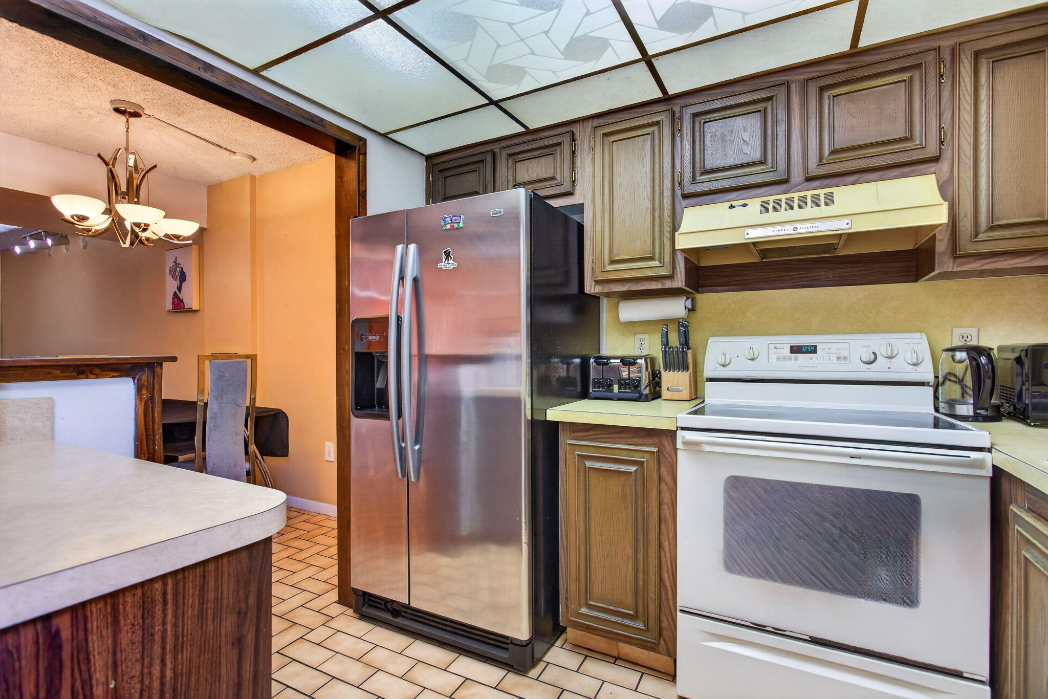 RACQUET CLUB - Residential