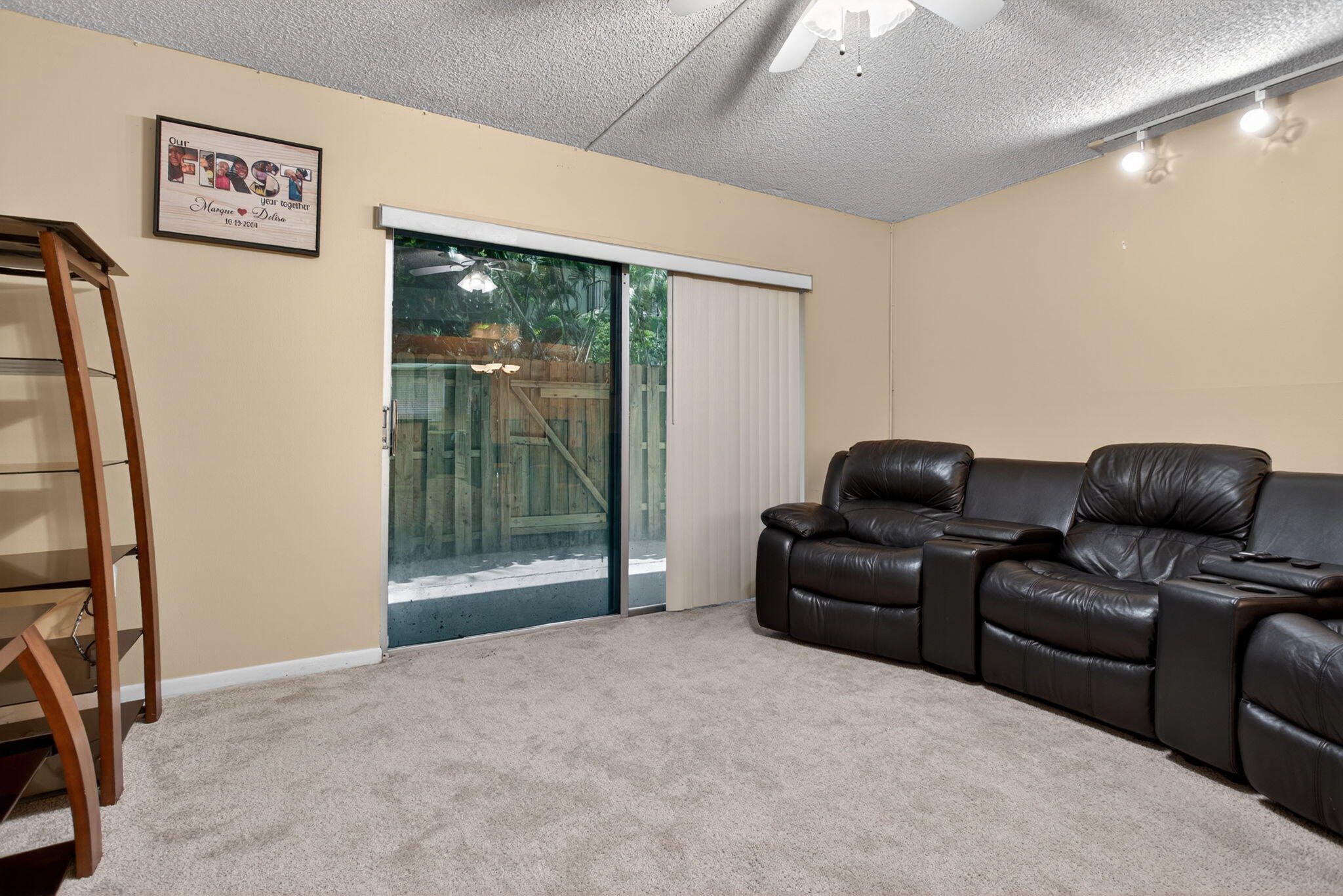 RACQUET CLUB - Residential