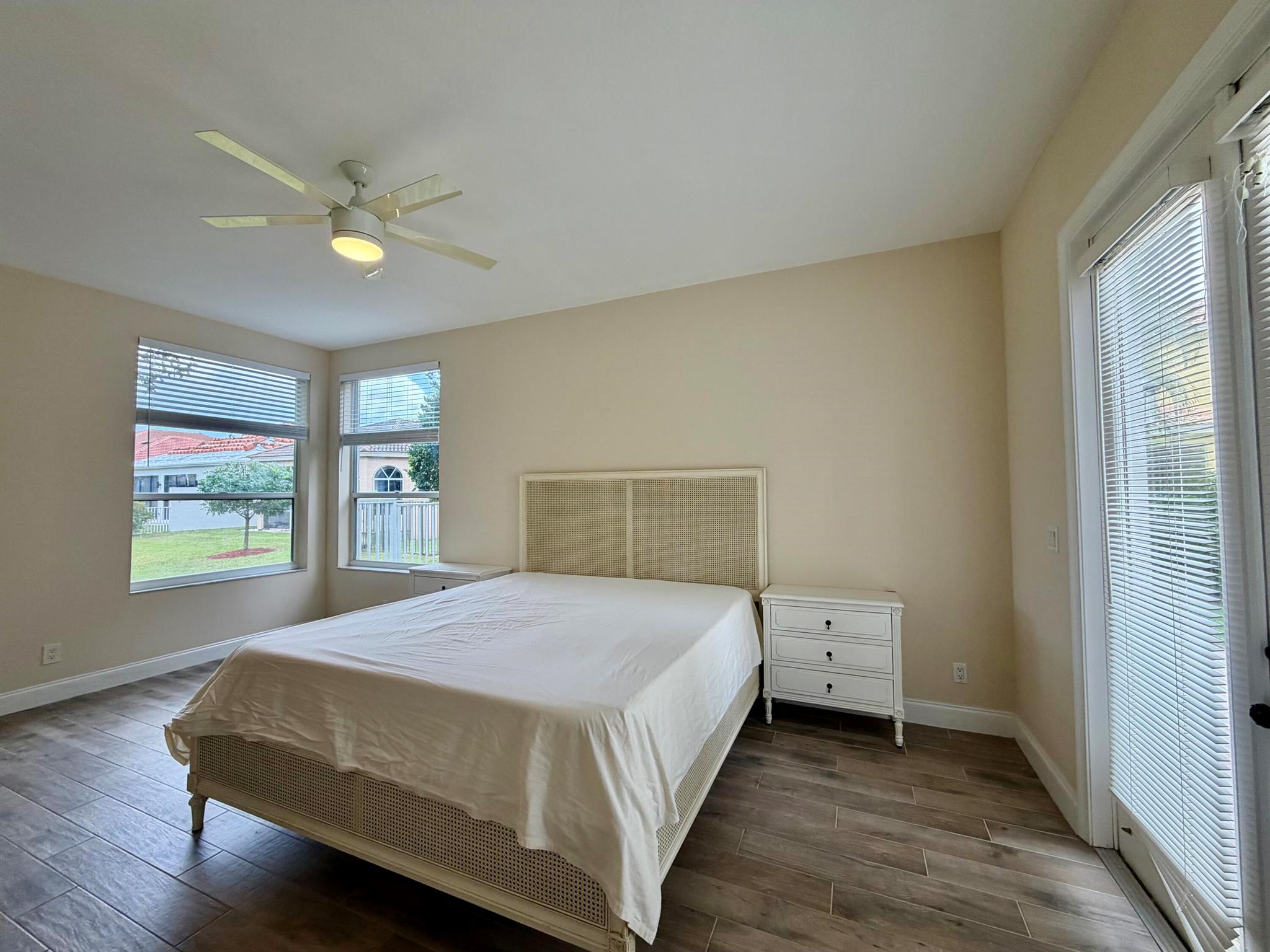 ADDISON TRACE - Residential